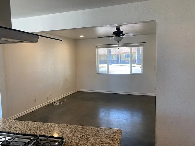 7358 E McKinley St — Photo 8
