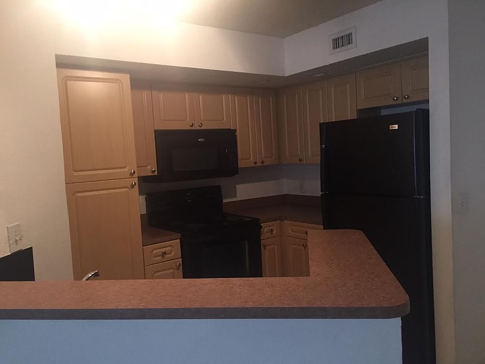 1st image of 1401 Village Blvd APT 1516
