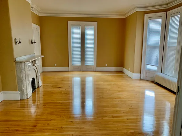 174 Mountain Ave, Malden, MA