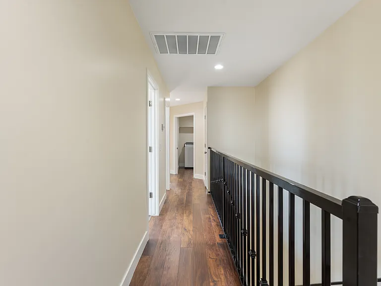1415 S 29th Ave #1 — Photo 6