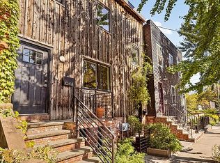 104 King St, Brooklyn, NY 11231