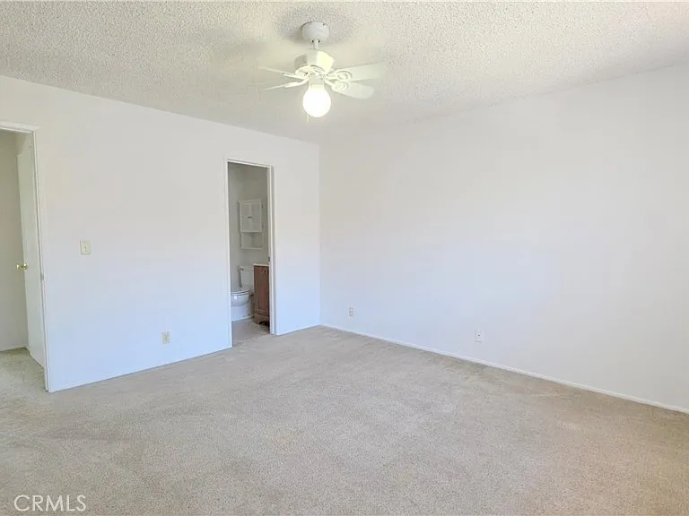1086 Springfield St #D — Photo 10