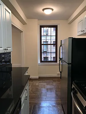 Rented by City & Suburban | media 21