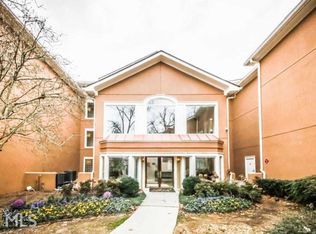 5232 Brooke Ridge Dr, Atlanta, GA 30338