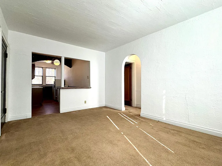 1204 Bellevue Ave #1E — Photo 14