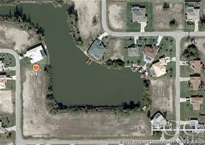Home for Sale in Cape Coral, FL $48,900