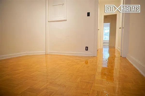 Rented by Citi Habitats | media 12