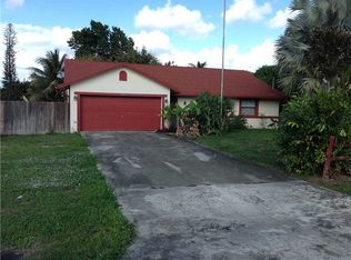 7625 Canal Dr, Lake Worth, FL 33467