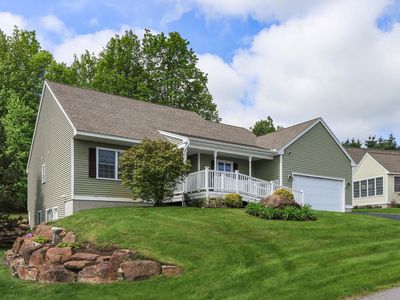 32 Stone Sled Lane, Bow, NH, 03304