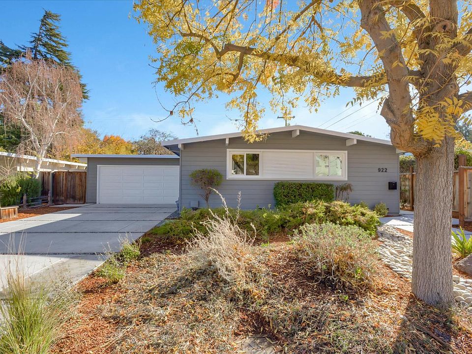 1st image of 922 Celia Dr