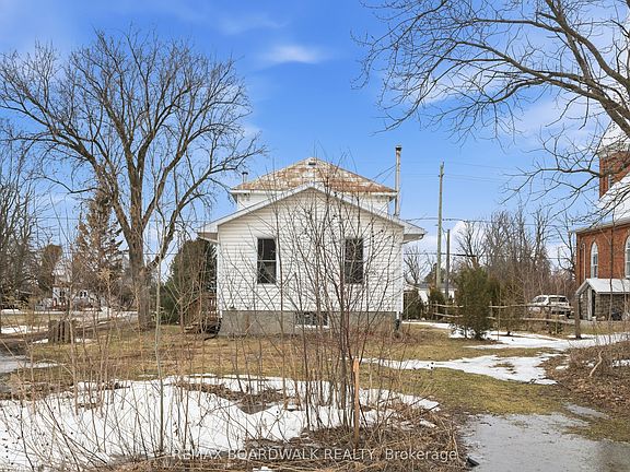 5th image of 711 County Road 21 Rd