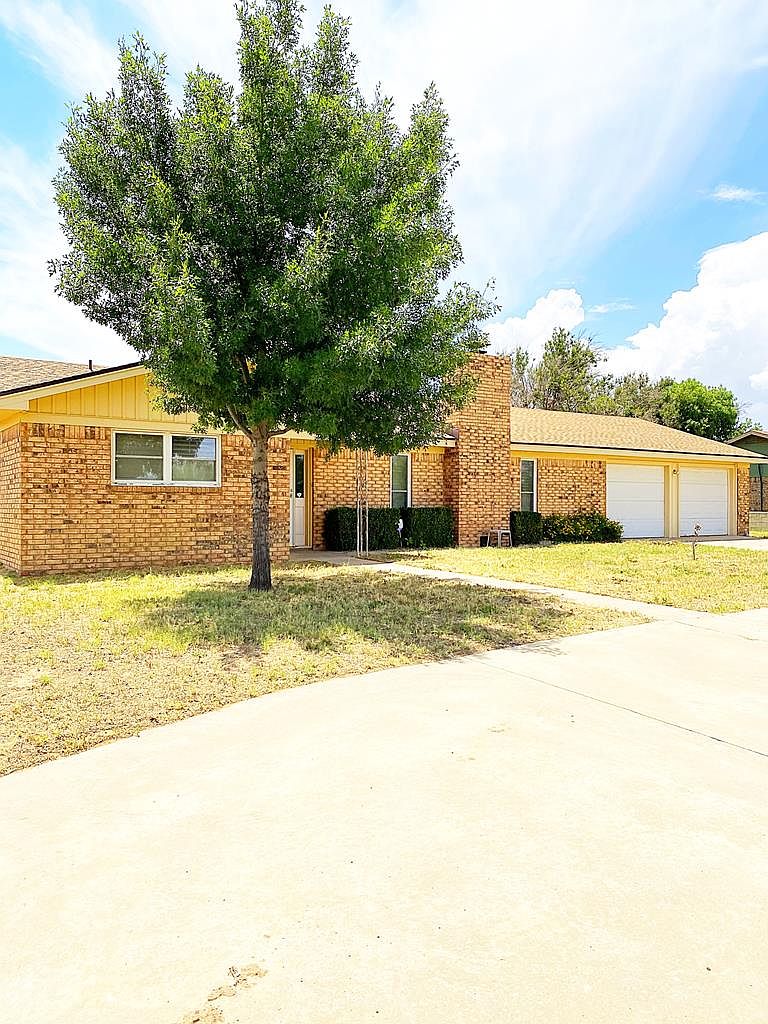 108 Pine St, Coahoma, TX 79511 | Zillow