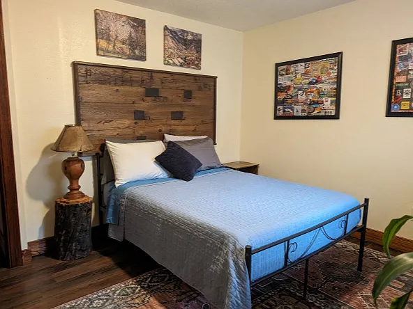 "Colorado" private bedroom in garden level basement