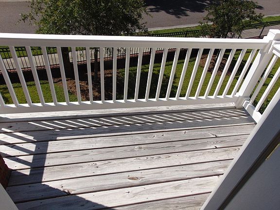 3rd image of 100 Deerfield Dr Unit 204