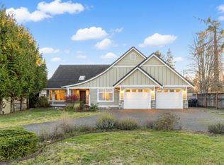 610 Forsyth Ave, Parksville, BC V9P 1G9