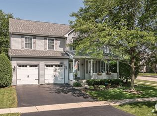 3155 Larrabee Dr, Geneva, IL 60134