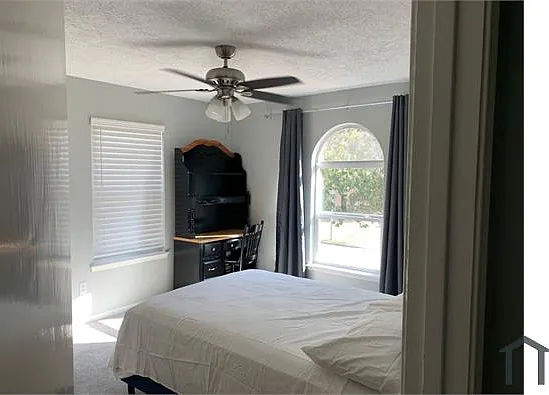 17614 Moss Point Dr — Photo 27