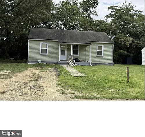 34 Oakland St Photo 1