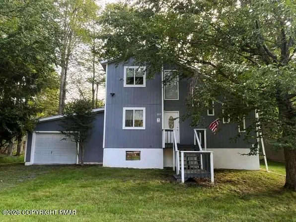 8465 Bumble Bee Way, Tobyhanna, PA 18466