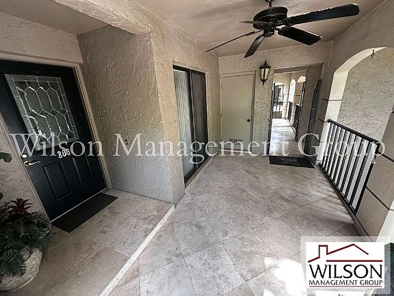 4th image of 1055 Kensington Park Dr Unit 203