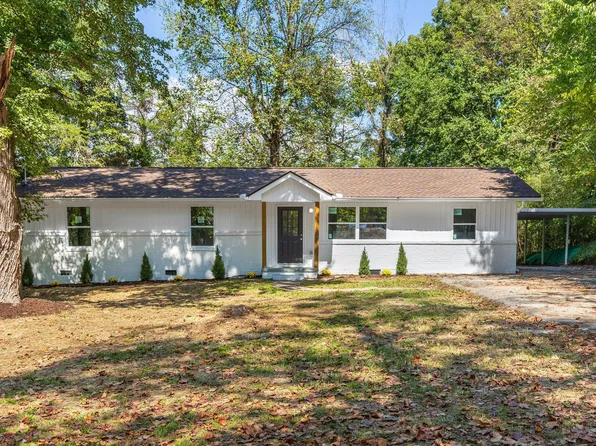7455 Moses Rd, Hixson, TN 37343