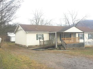 134 Rock Wood Rd, Dryden, VA 24243