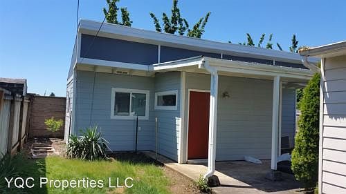1st image of 1600 SE 168th Ave