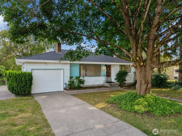 815 10th Street NE, Auburn, WA 98002