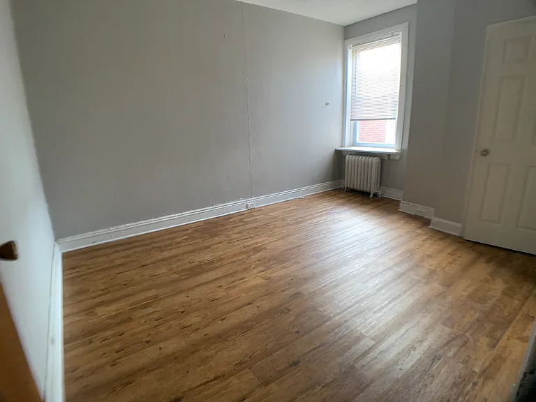 220 S 43rd St #3F — Photo 6