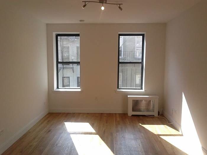 1st image of 226 E 89th St APT 18