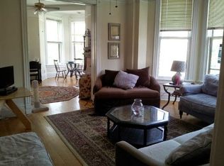 3359 N Seminary Ave, Chicago, IL 60657