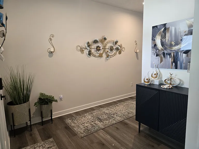 2056 Codaz Way — Photo 18