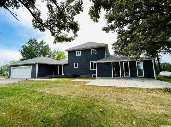 1306 140th St, Nora Springs, IA 50458