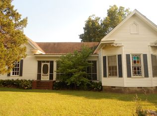 77 Moon Rd, Bronwood, GA 39826