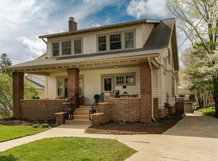 806 4th St SW, Rochester, MN 55902