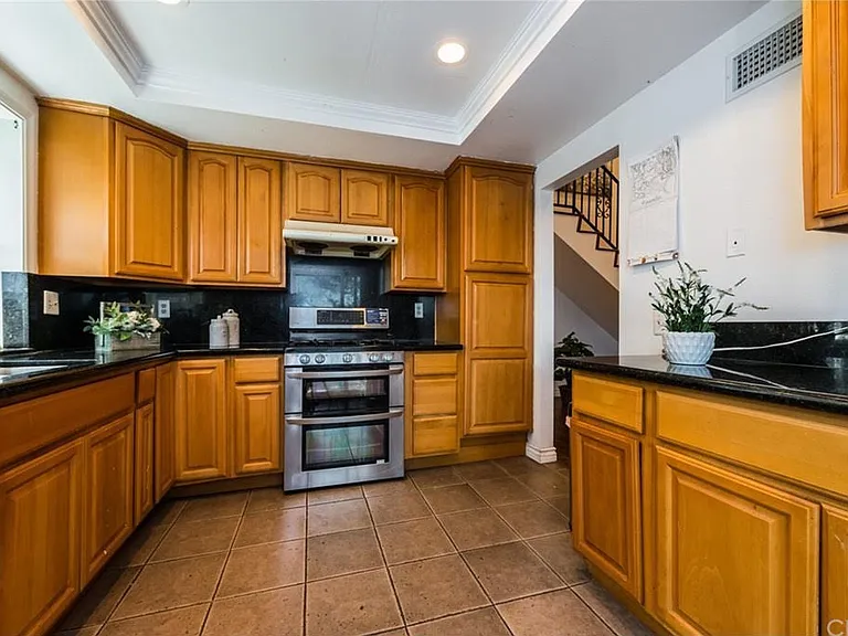 1324 Oahu St — Photo 2