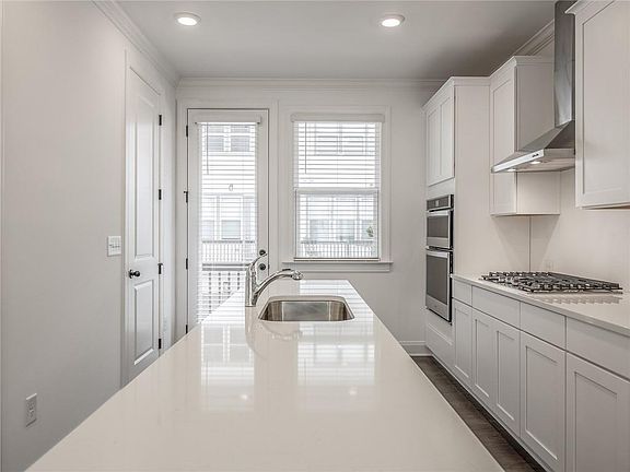 2406 Figaro Drive 251 Elevation Image 3