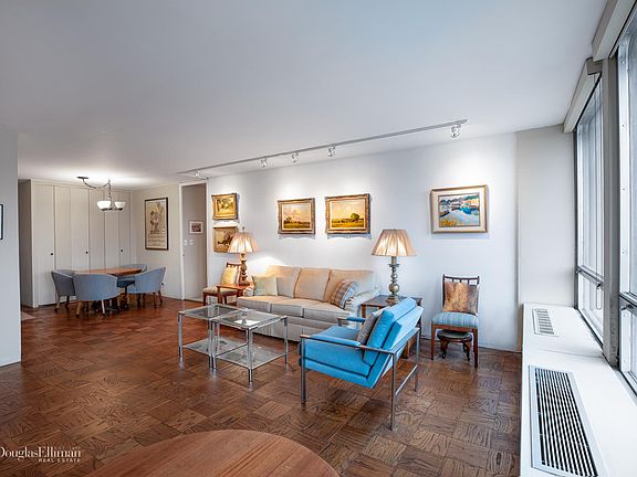 2nd image of 300 E 33rd St APT 19B