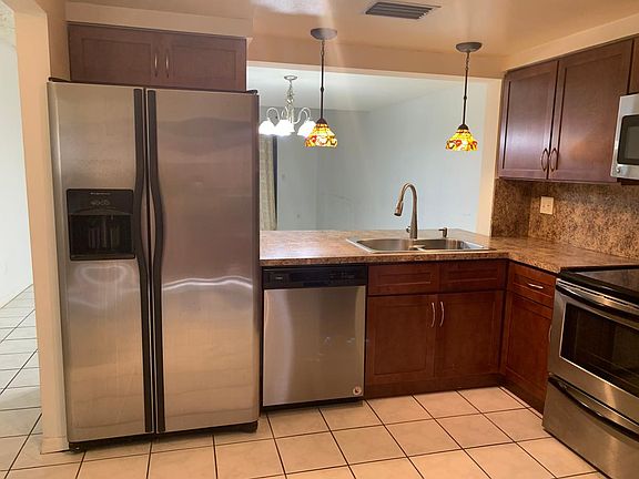 3rd image of 8969 Springtree Lakes Dr