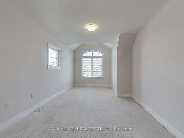 190 Culp Trl #UPPER — Photo 24