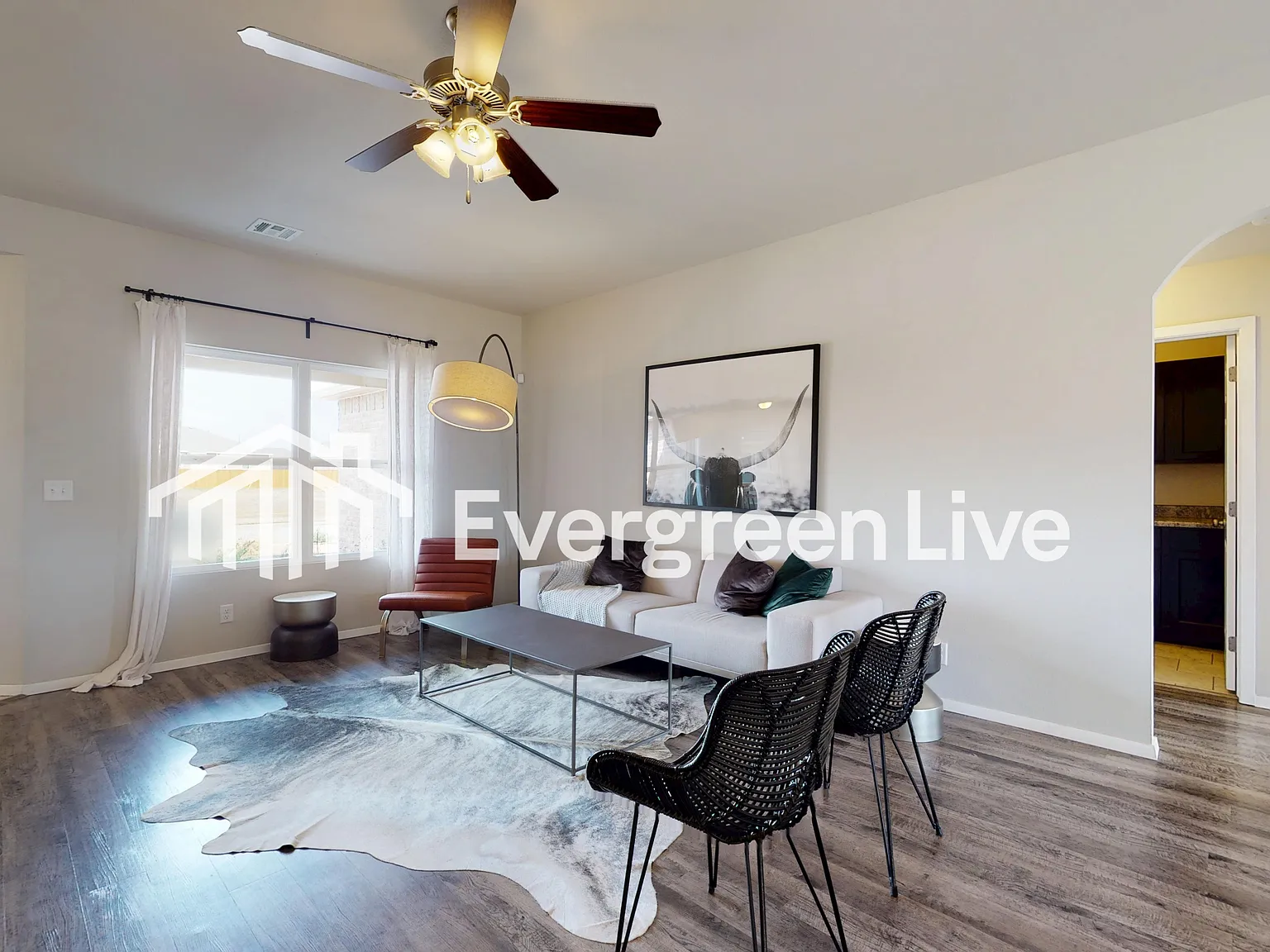 4 bed, 2.0 bath, 1615 sqft, $1,850 — Photo 3
