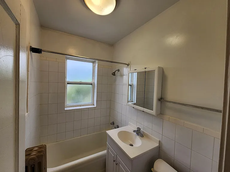 5015 N Wolcott Ave #404 — Photo 12