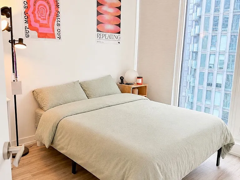 77 Shuter St #2302 — Photo 10