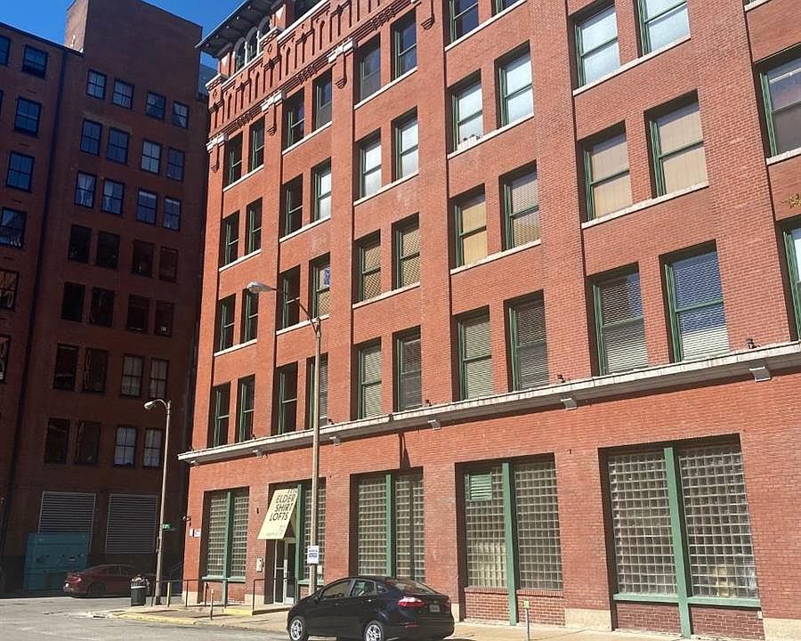 1st image of 703 N 13th St Unit 303
