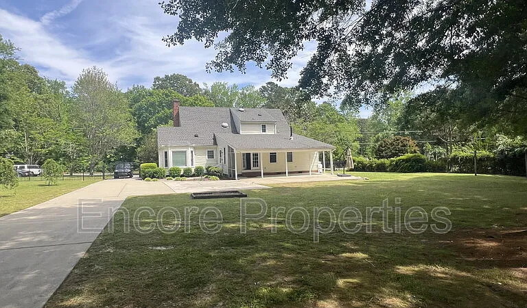 8112 Stillbreeze Dr — Photo 16