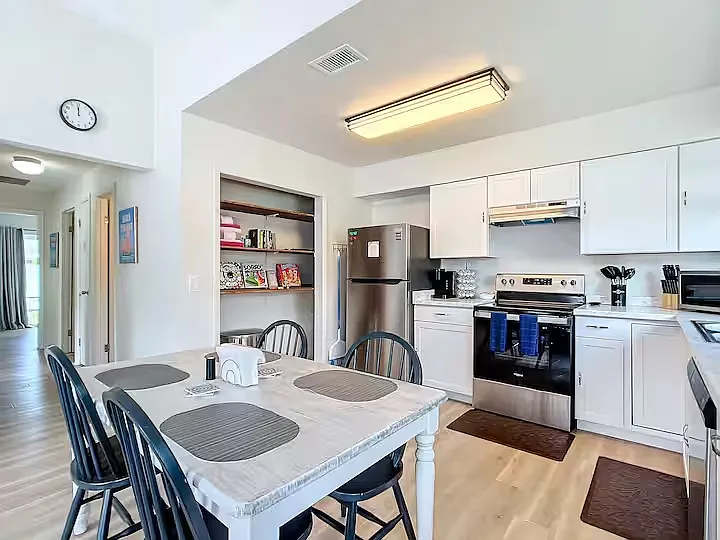 490 N Briarcreek Point — Photo 6