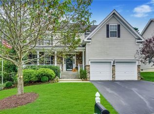 43 Freedom Hills Dr, Barnegat, NJ 08005