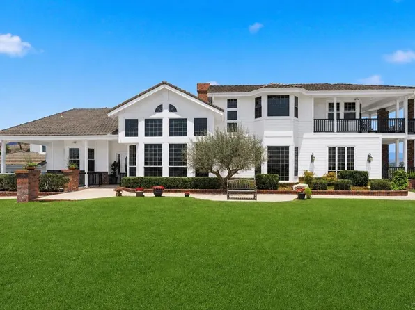 2292 Dos Lomas, Fallbrook, CA 92028