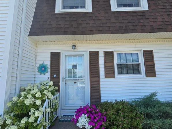 3 Veazie Villas, Veazie, ME 04401