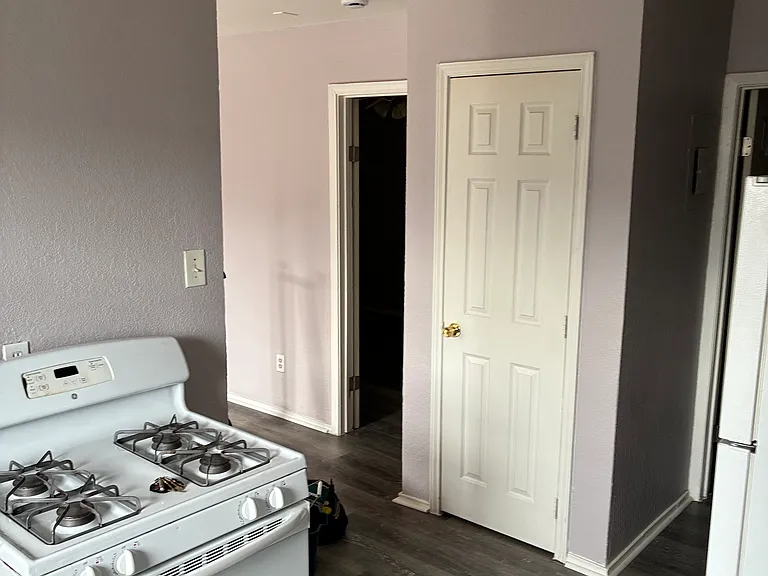 335 Clovis Pl #3 — Photo 3